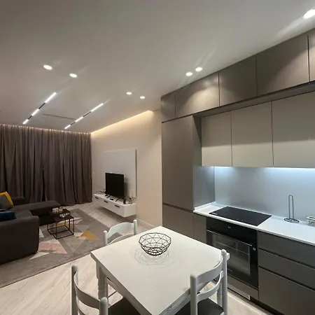 Two Bedroom Near Artifical *