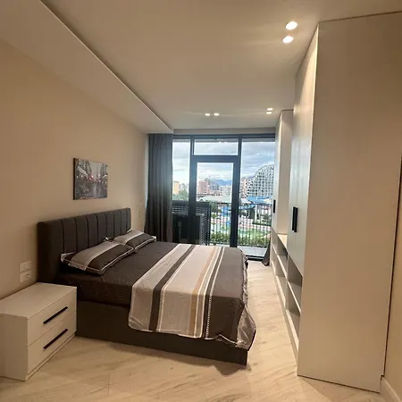 Two Bedroom Near Artifical Appartement *